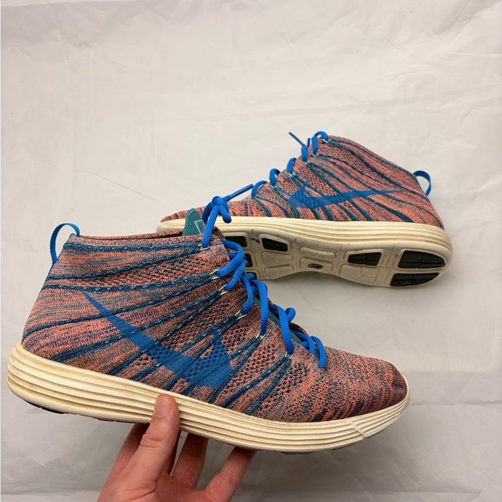 Nike Flyknit Chukka Size 11